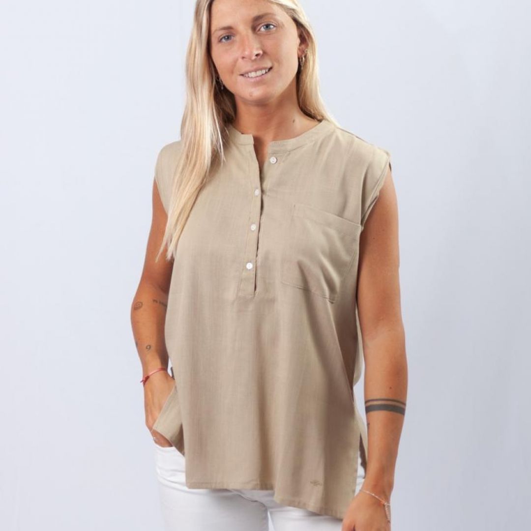 camisola-de-lino-cuello-mao-sin-mangas-2378